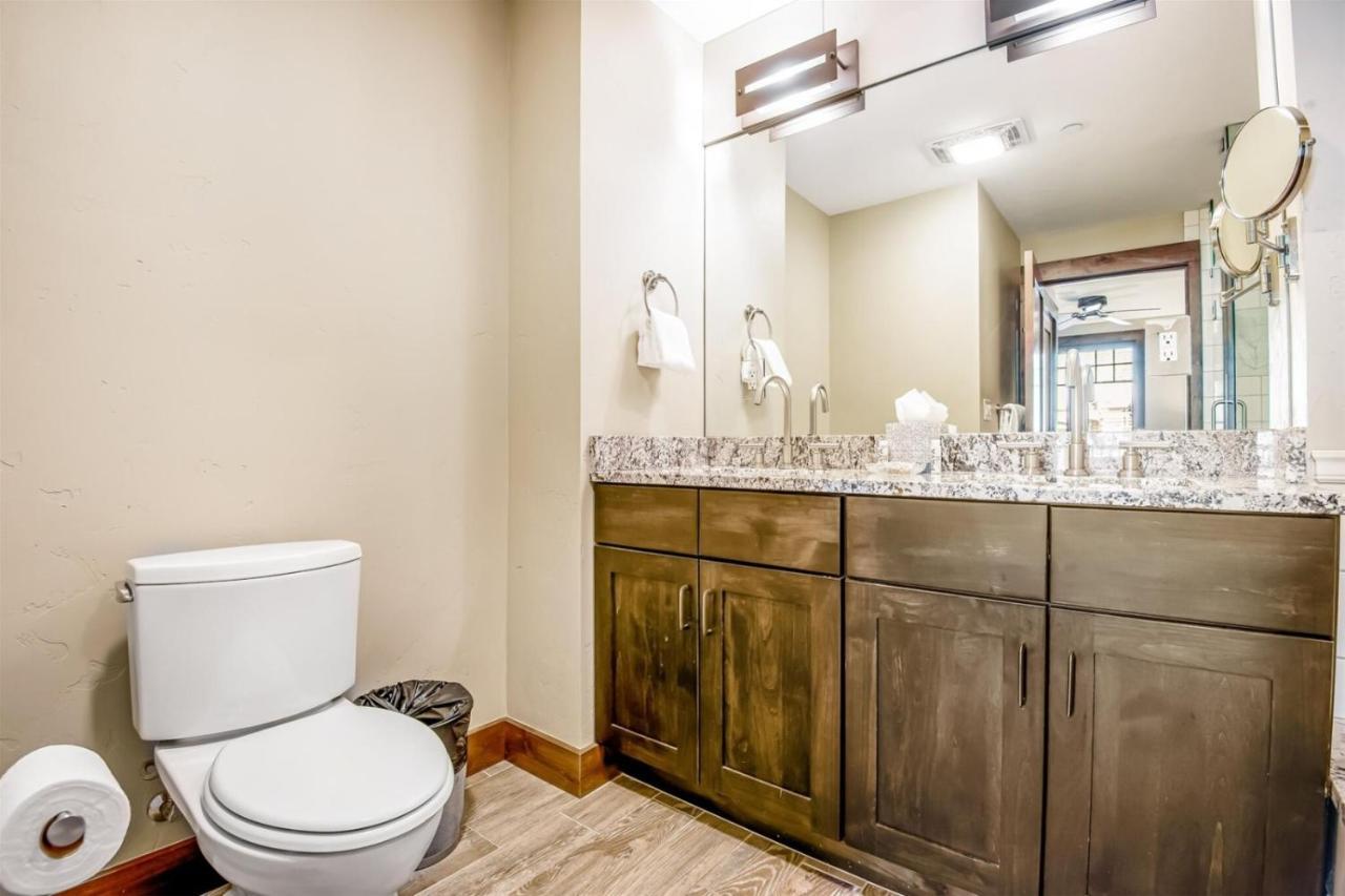 One Bedroom Luxury Condo On Main Street In Downtown ブリッケンリッジ エクステリア 写真