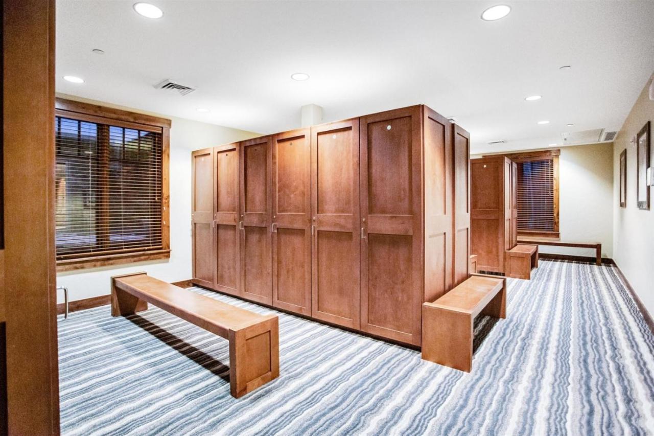 One Bedroom Luxury Condo On Main Street In Downtown ブリッケンリッジ エクステリア 写真